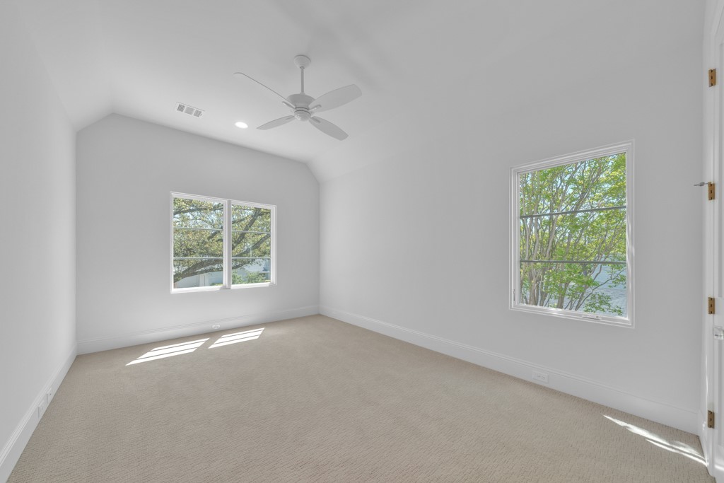 5031 Linnet Lane