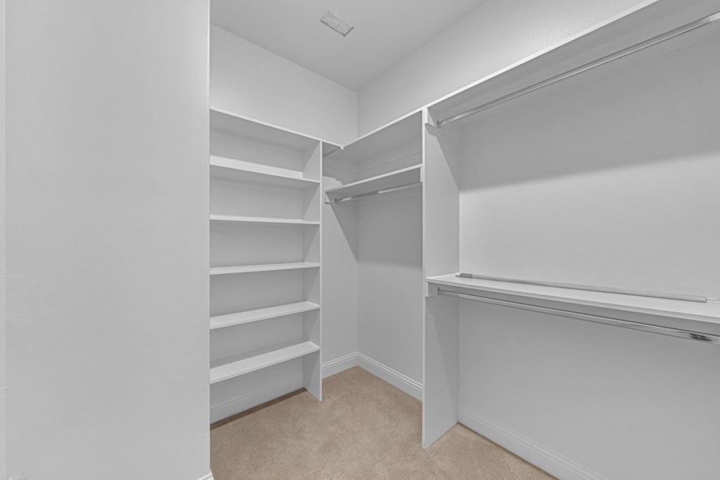 5031 Linnet Lane