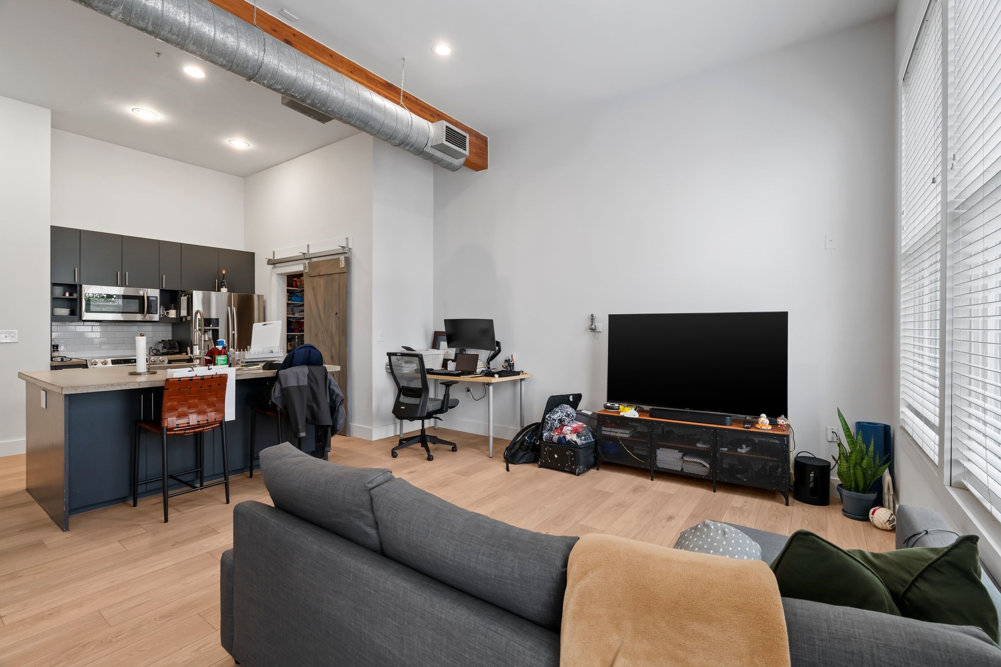 2502 Live Oak Street 130