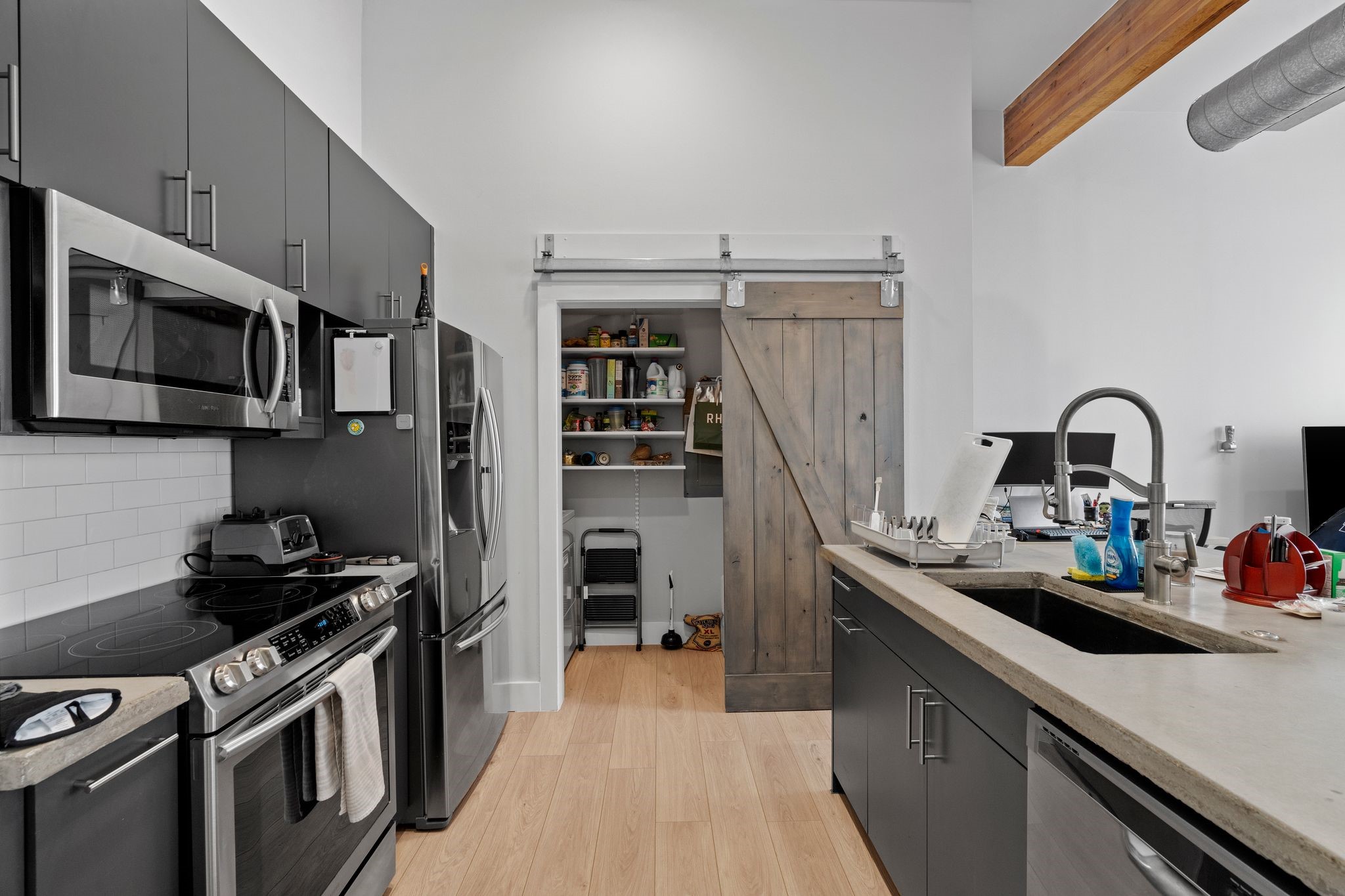 2502 Live Oak Street 130