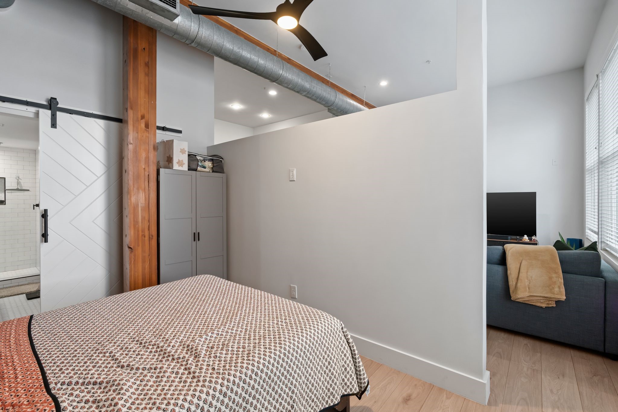 2502 Live Oak Street 130