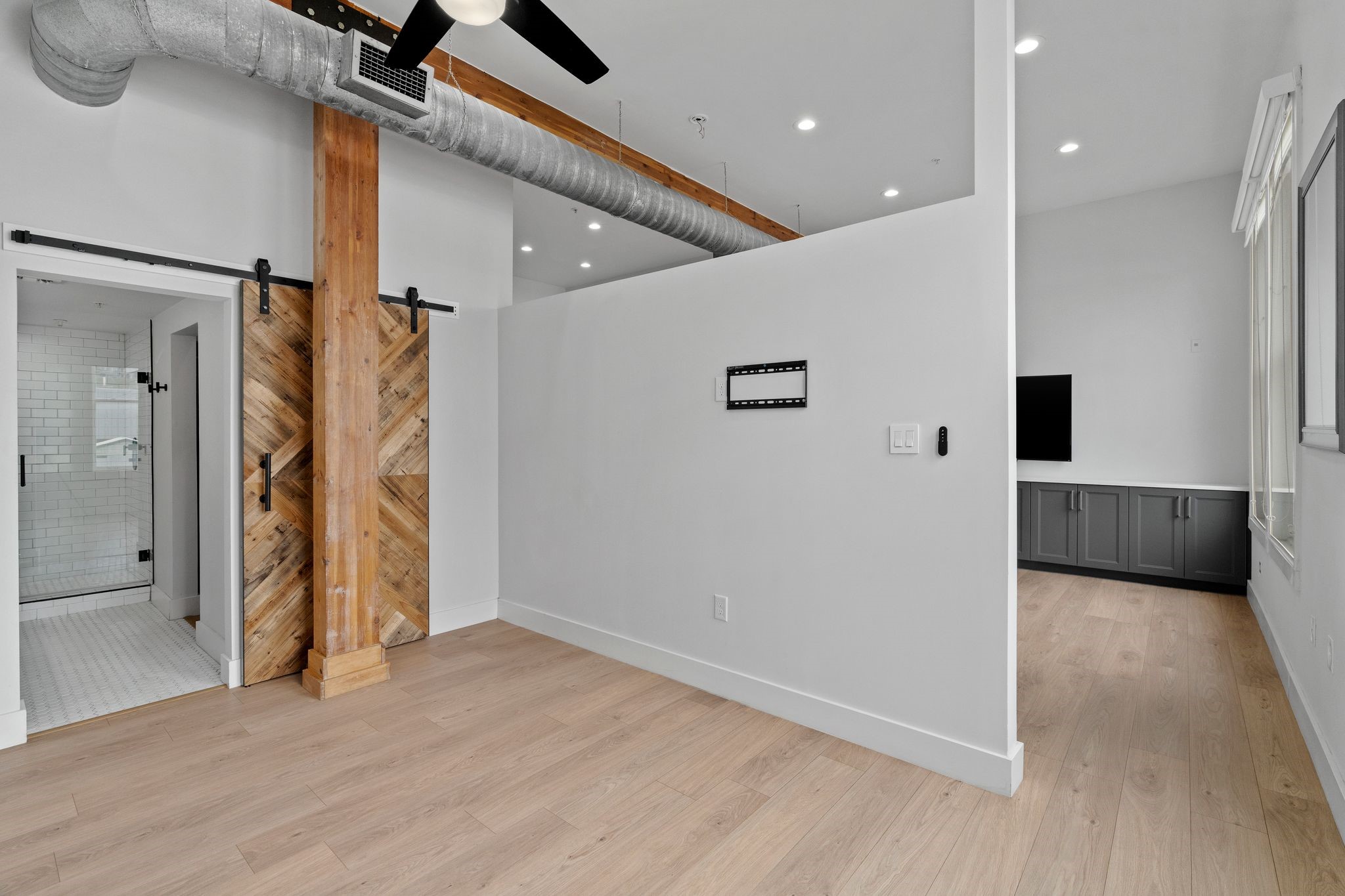 2502 Live Oak Street 230