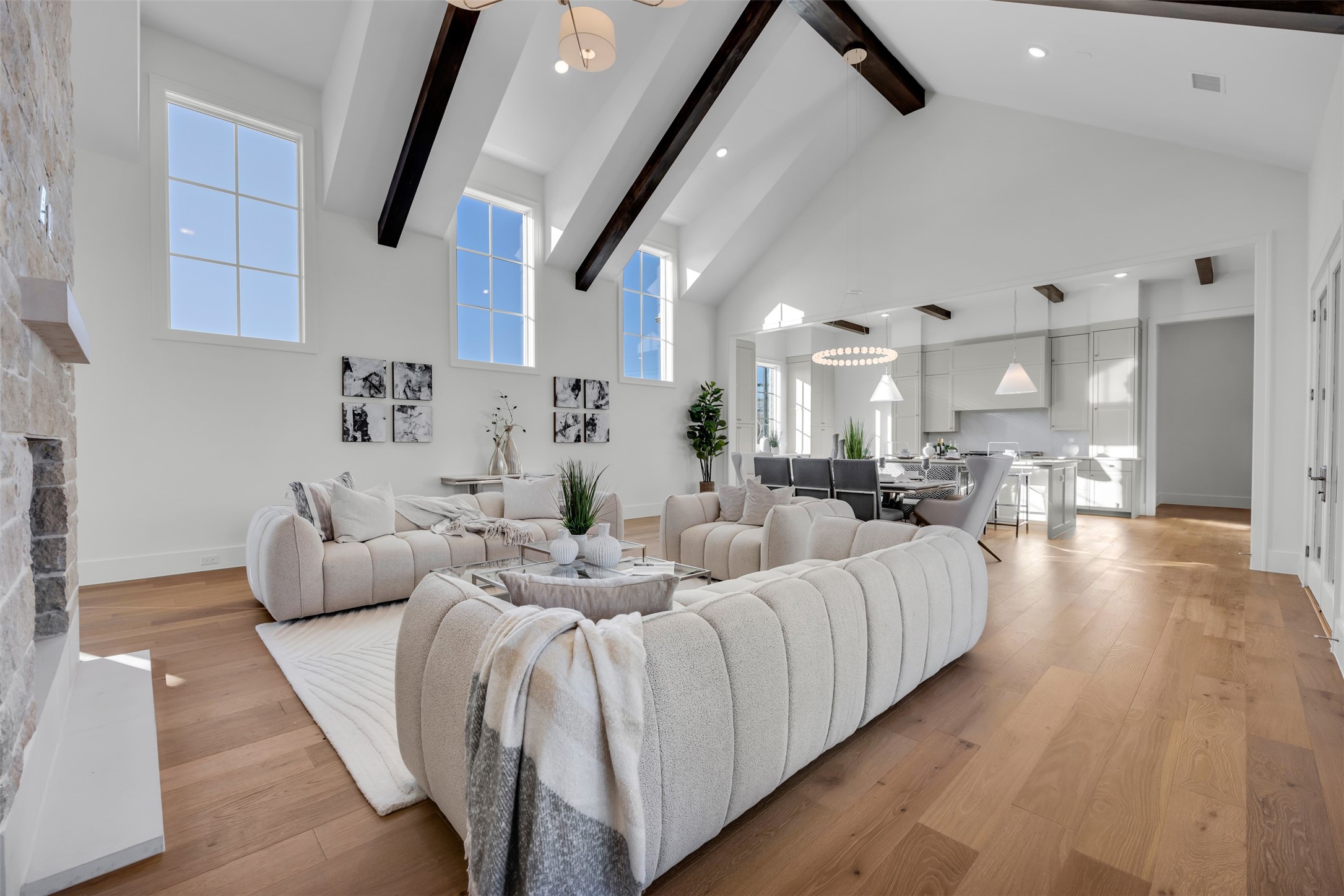 206 Laila Court