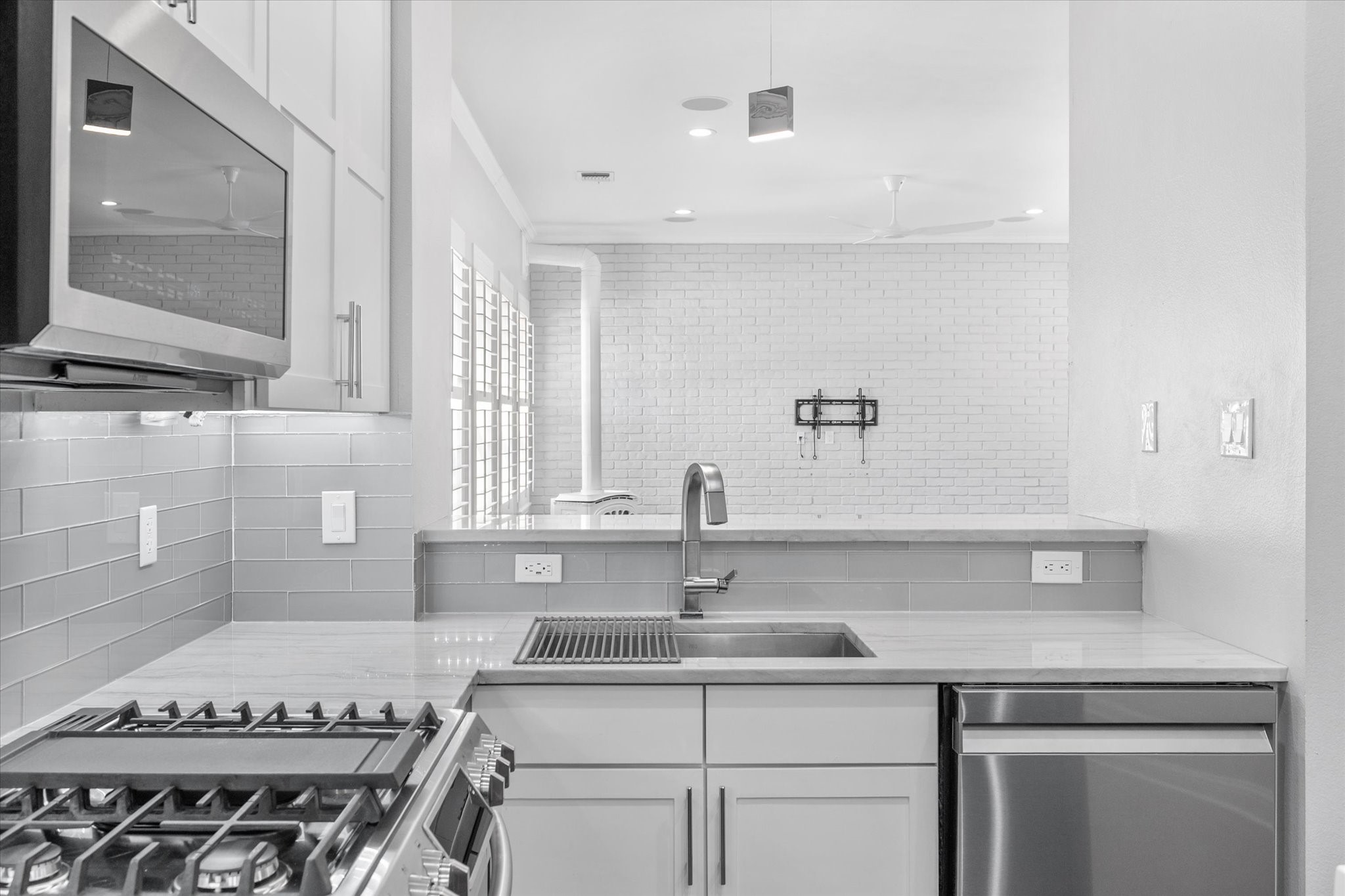 612 Skyline Bluff Drive