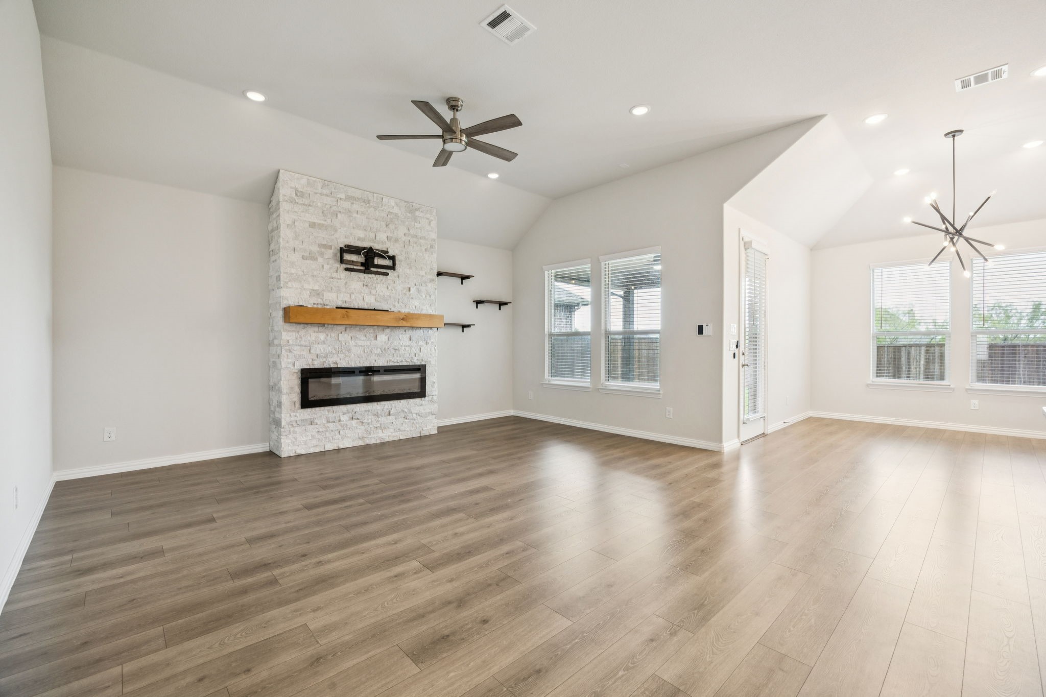 1339 Coronado Court