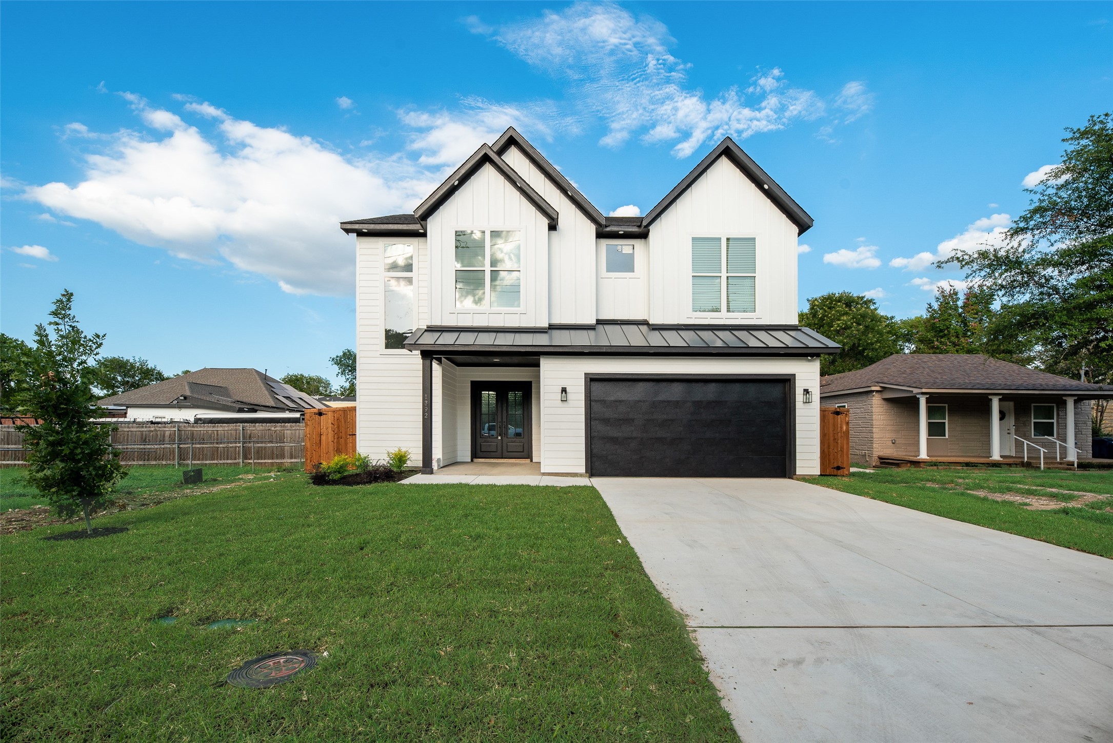 1392 Hartsdale Drive