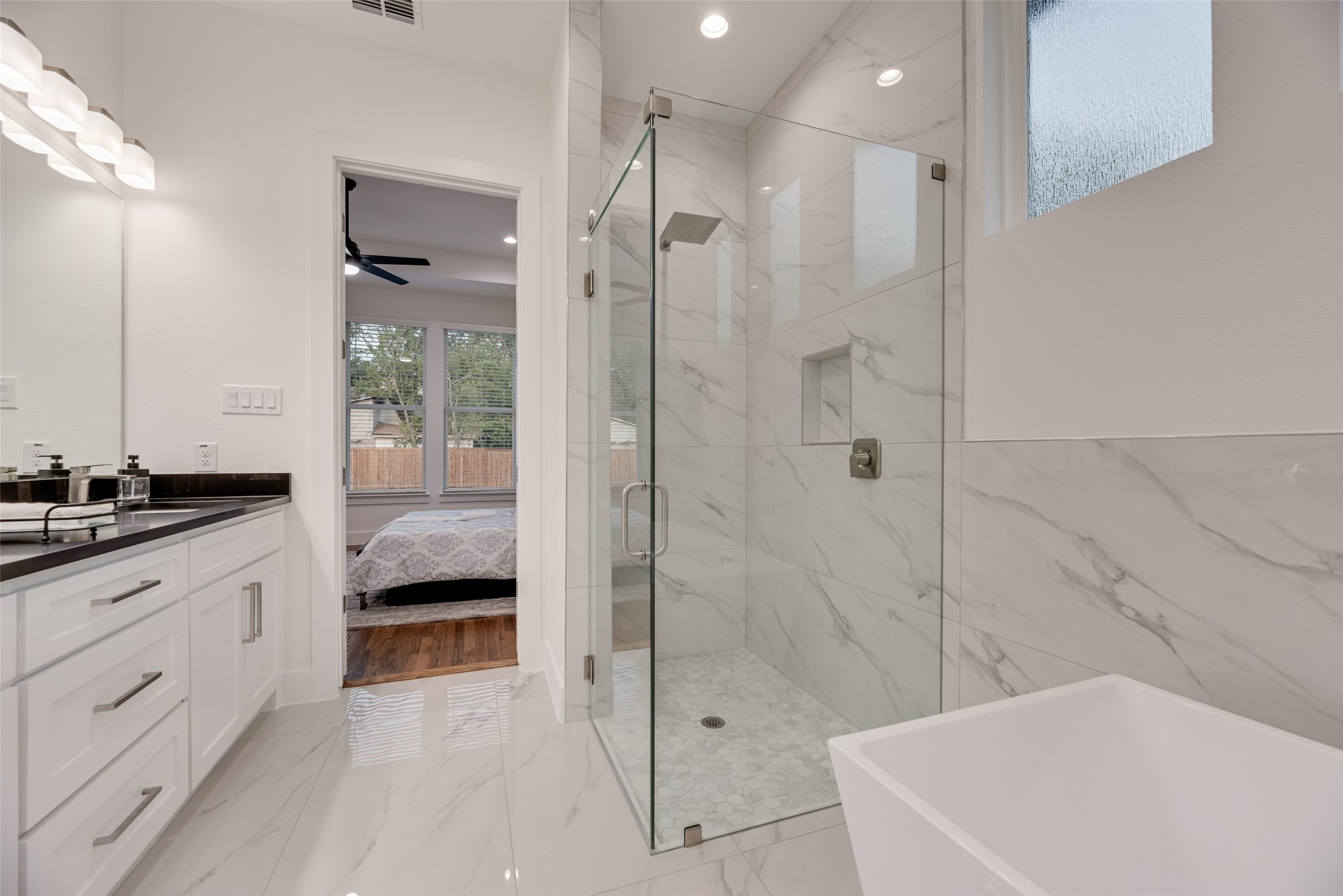 1392 Hartsdale Drive