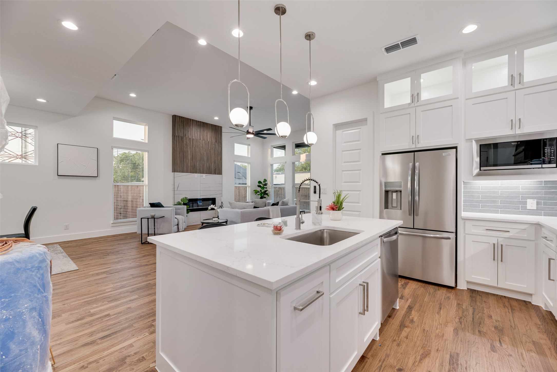 1392 Hartsdale Drive