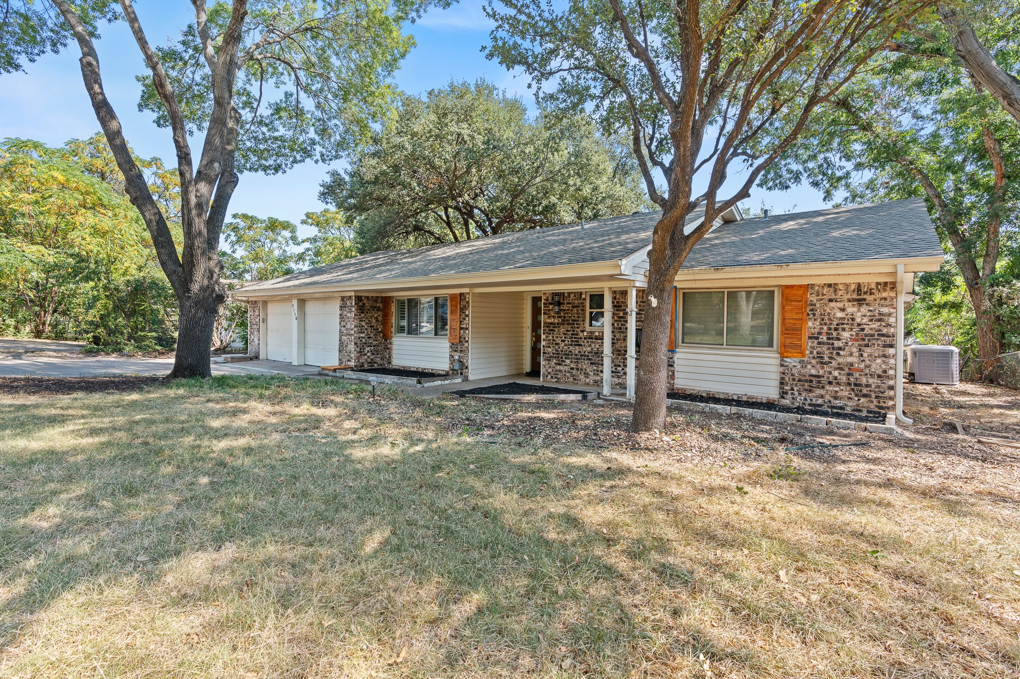 2116 Tamworth Court