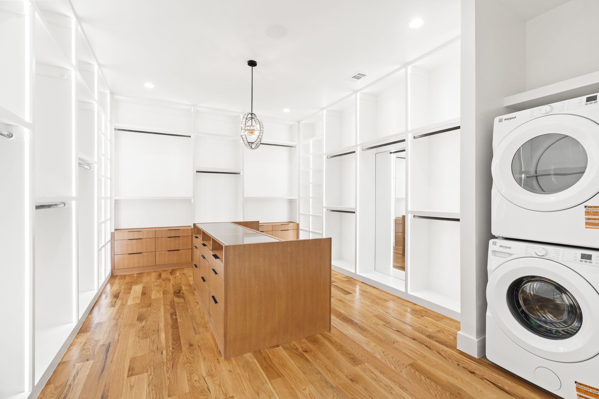 3884 Cortez Drive