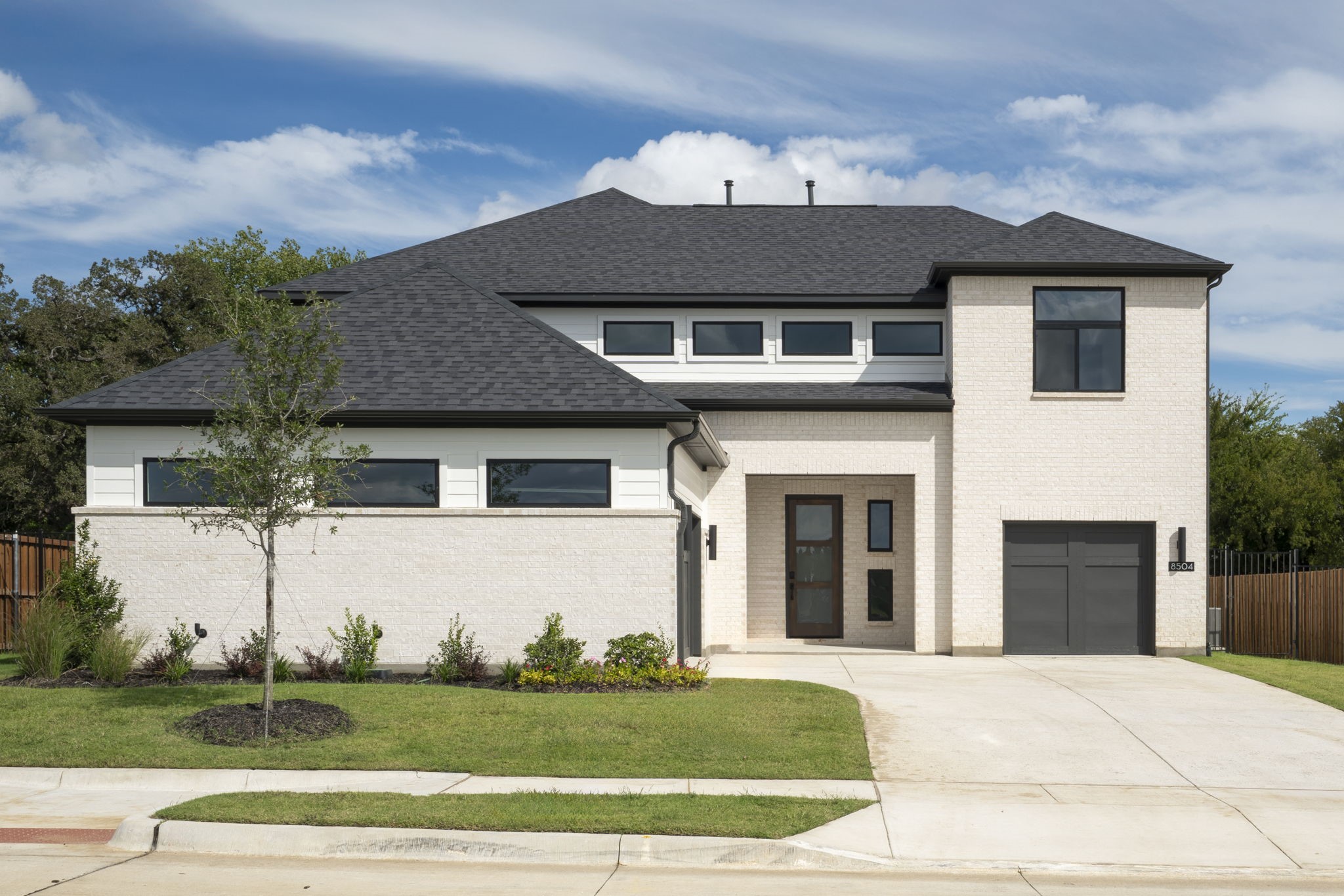 8504 Lacey Road