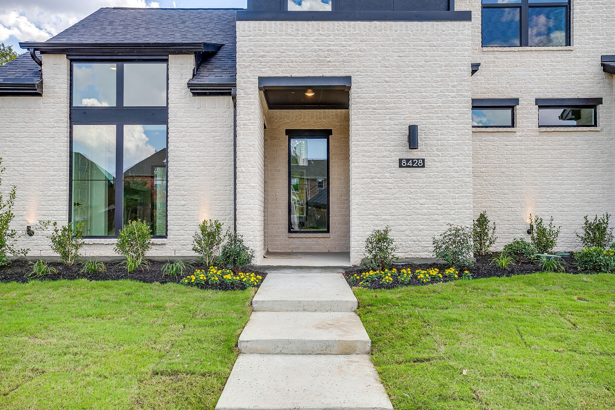 8428 Hidden Creek Court