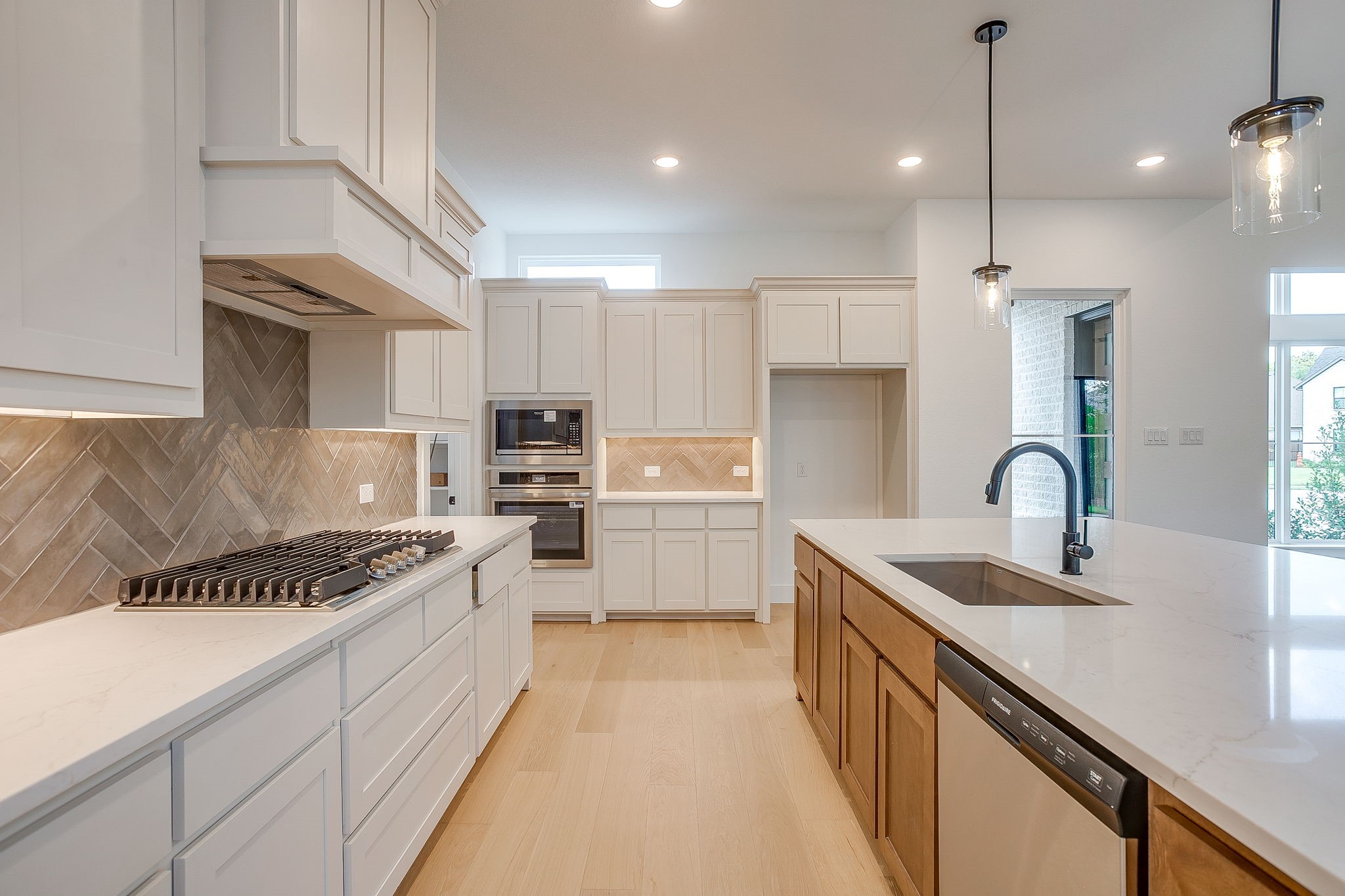 8428 Hidden Creek Court