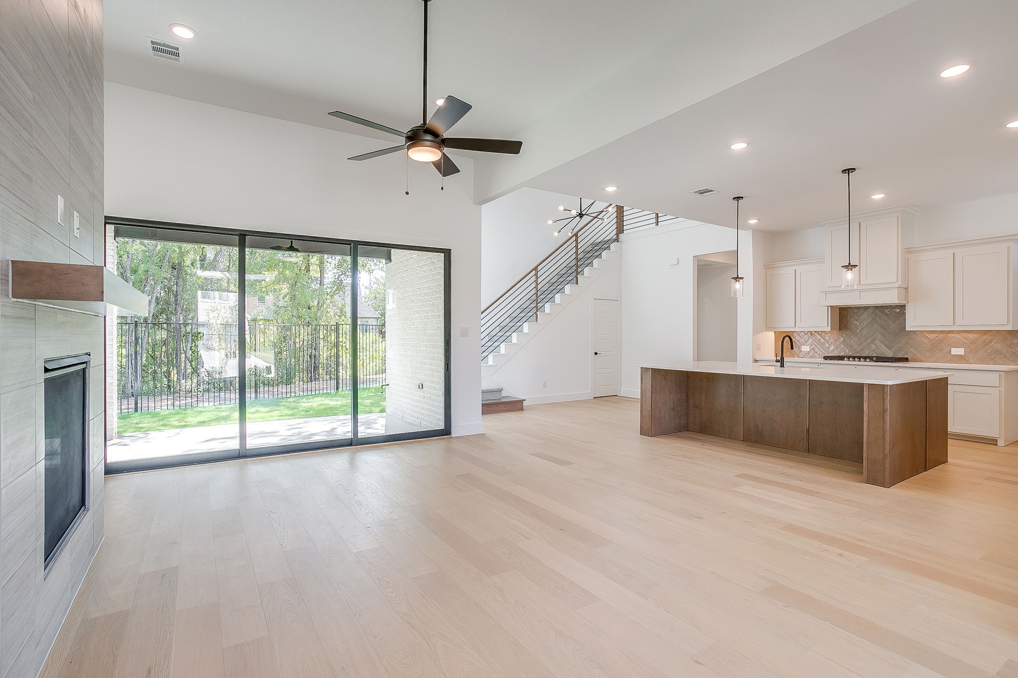 8428 Hidden Creek Court