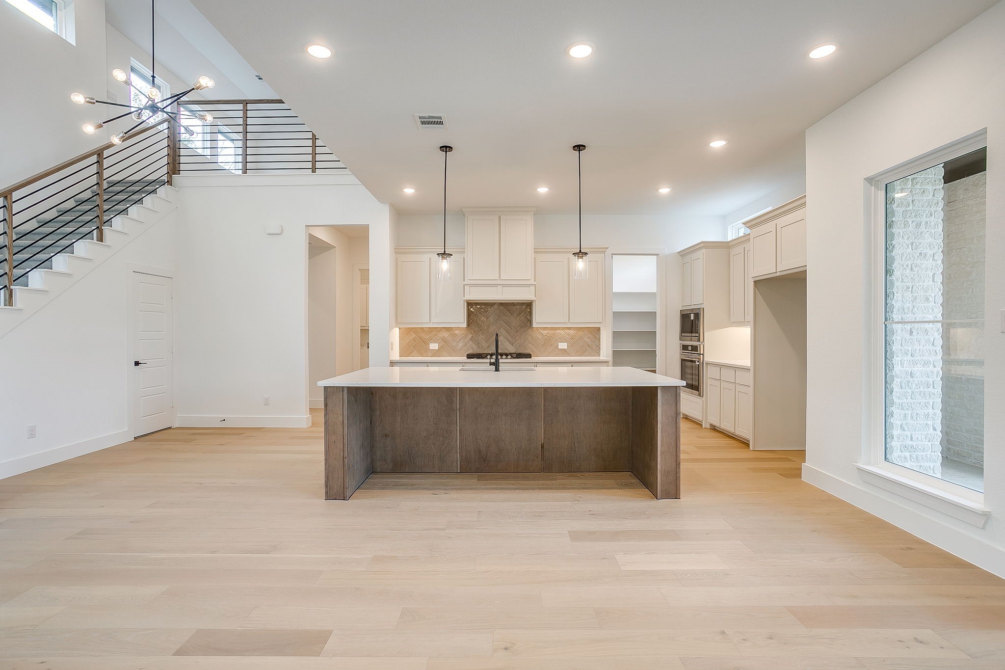 8428 Hidden Creek Court