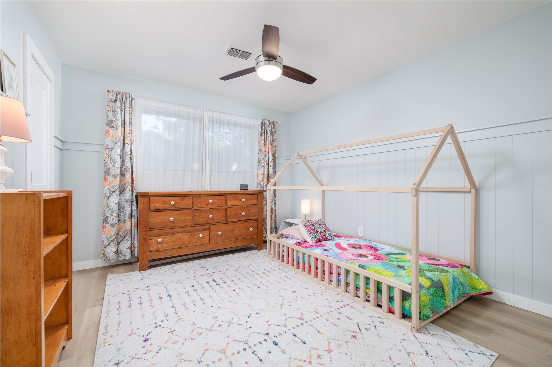 2004 Vista View Road