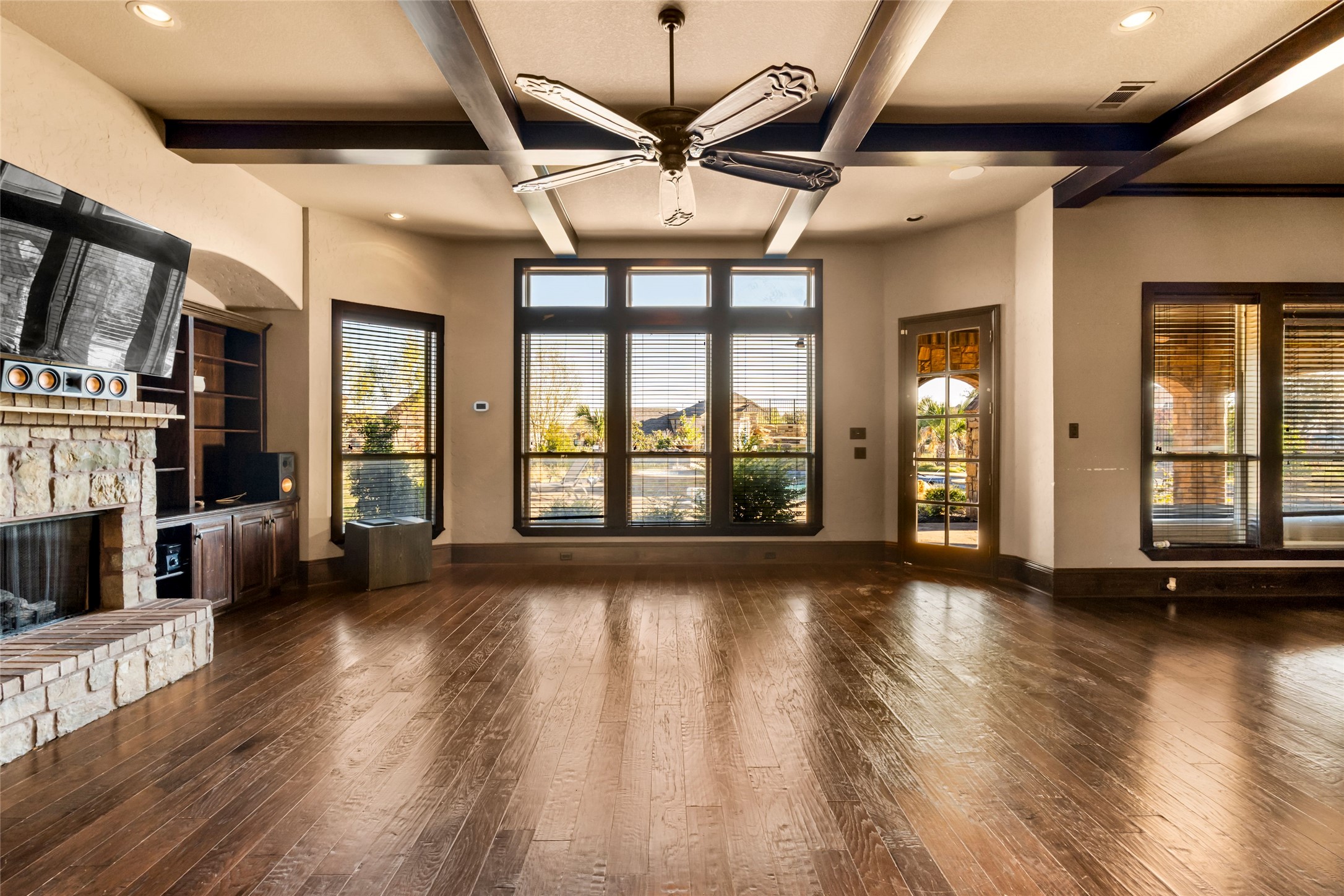 12817 Singleton Drive