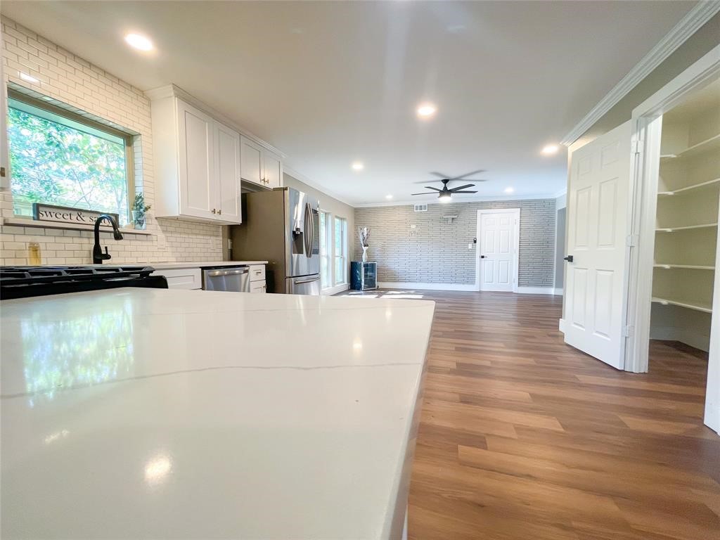 2249 Larry Drive