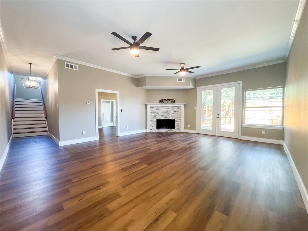 2249 Larry Drive
