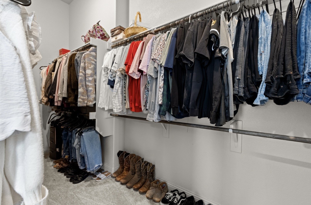 1002 Hunters Creek Drive