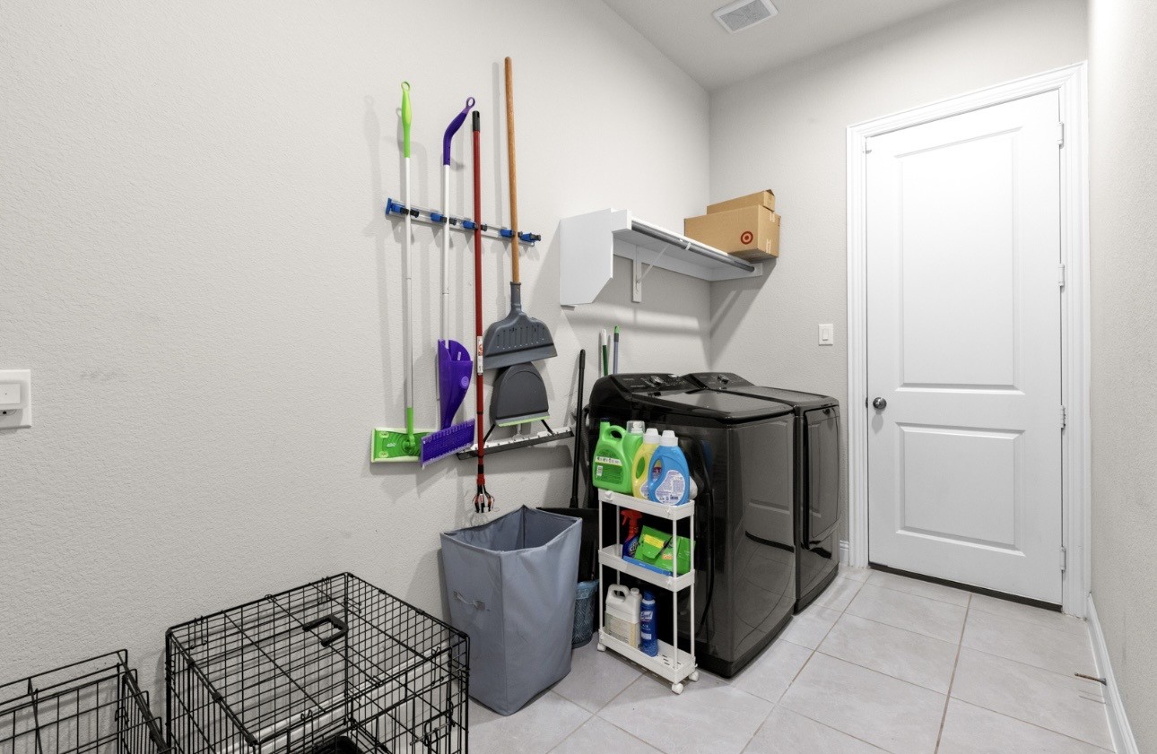 1002 Hunters Creek Drive