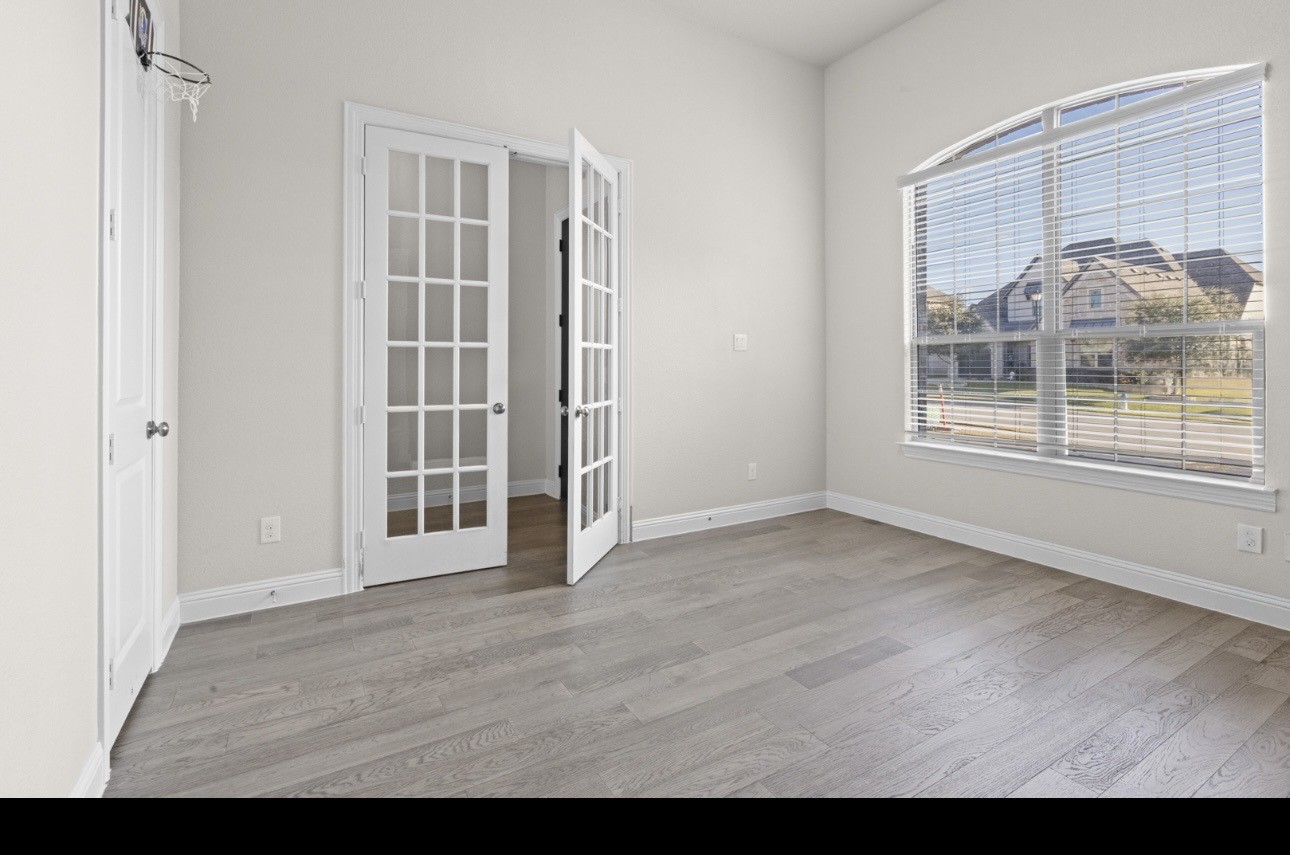 1002 Hunters Creek Drive