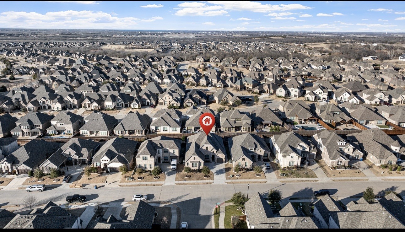 1002 Hunters Creek Drive