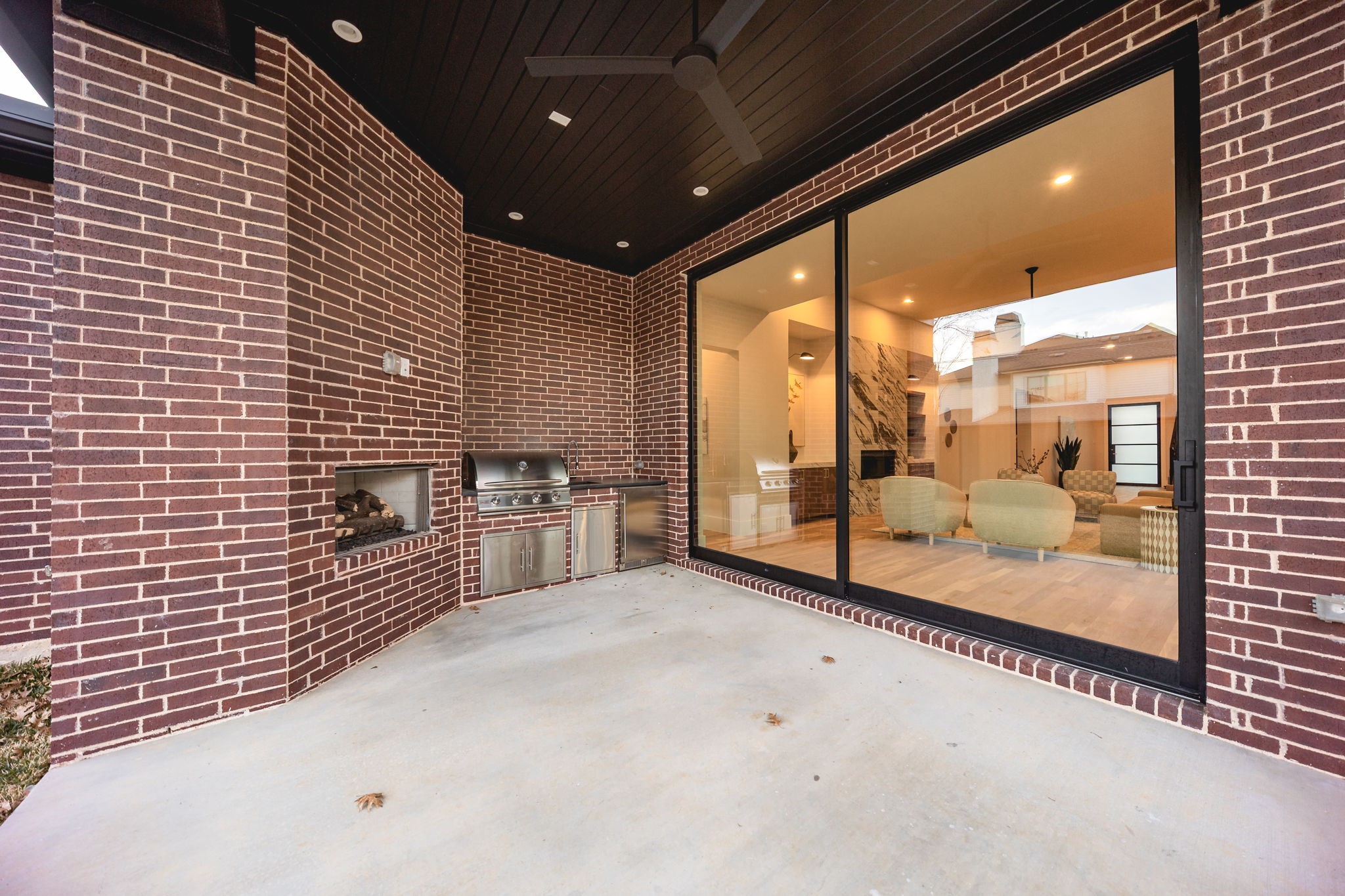 3950 Rochelle Drive
