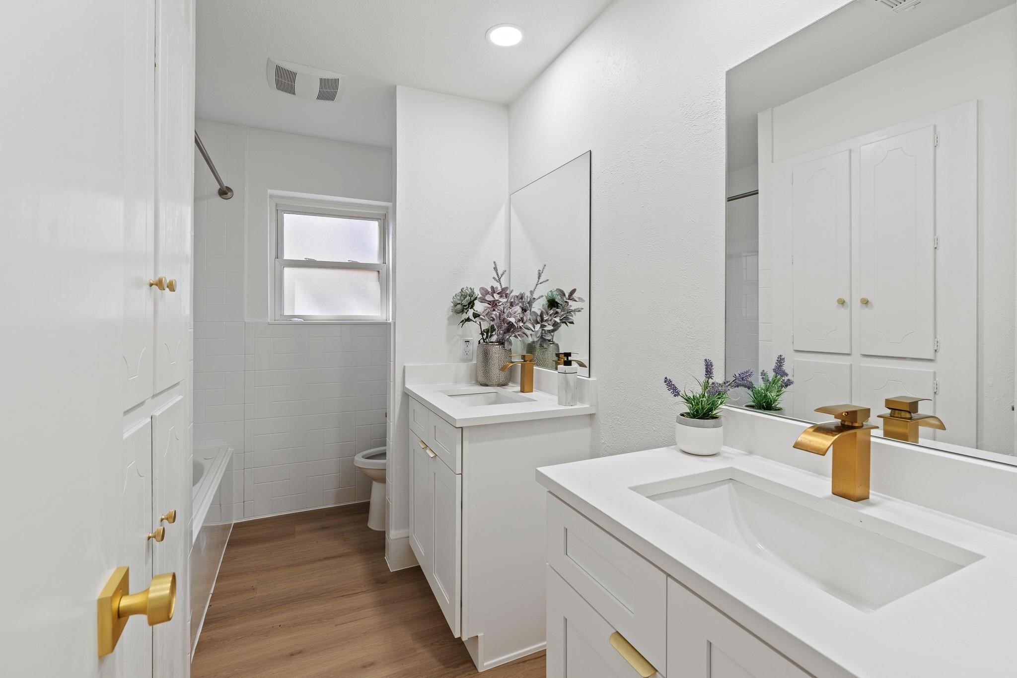 2116 Tamworth Court
