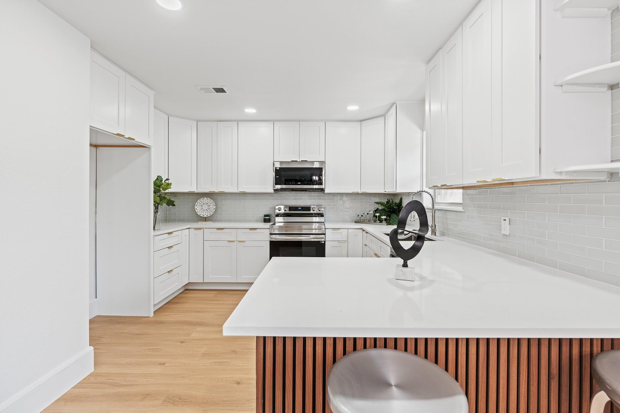 2116 Tamworth Court