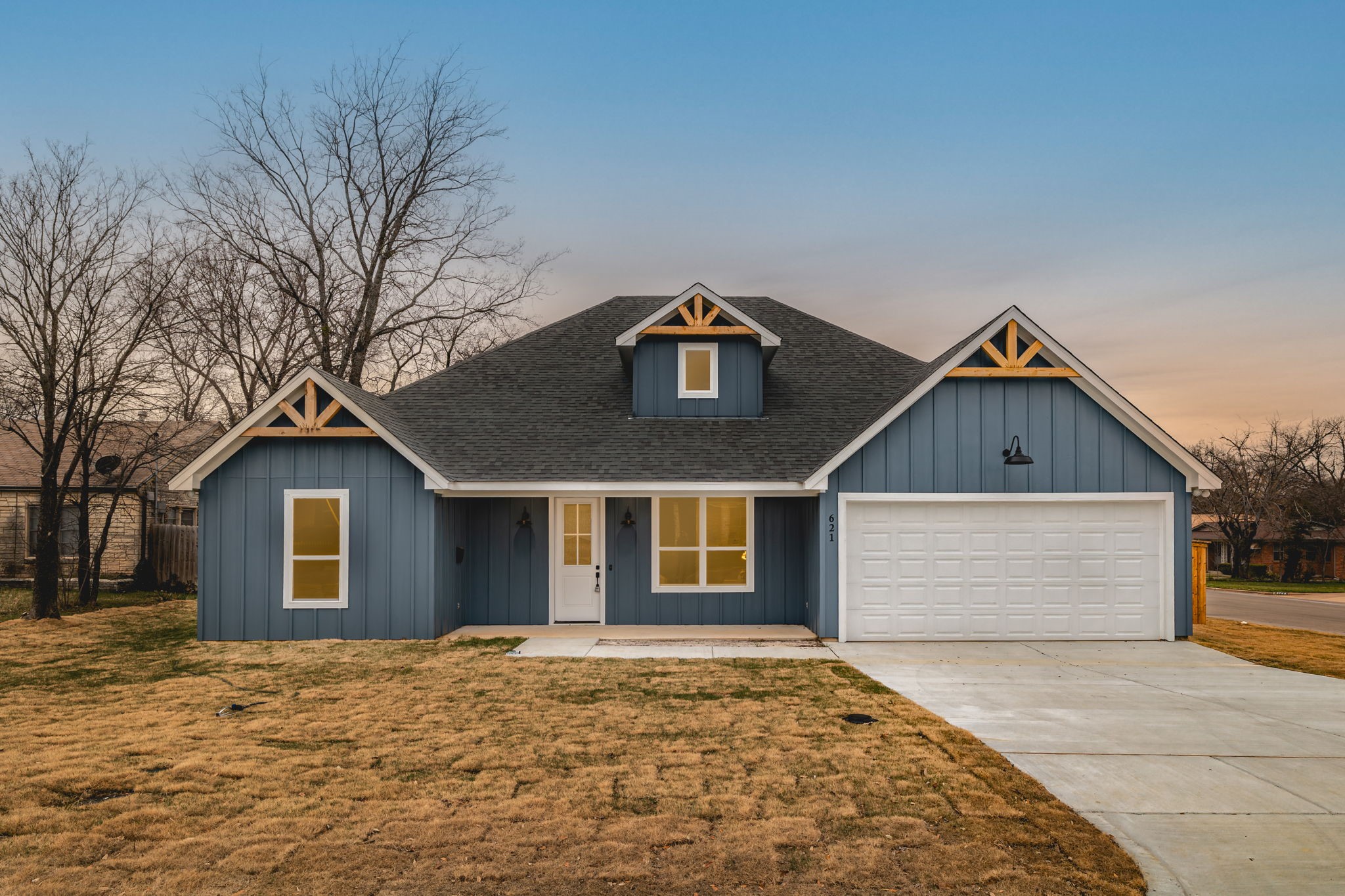 621 Oaklawn Drive