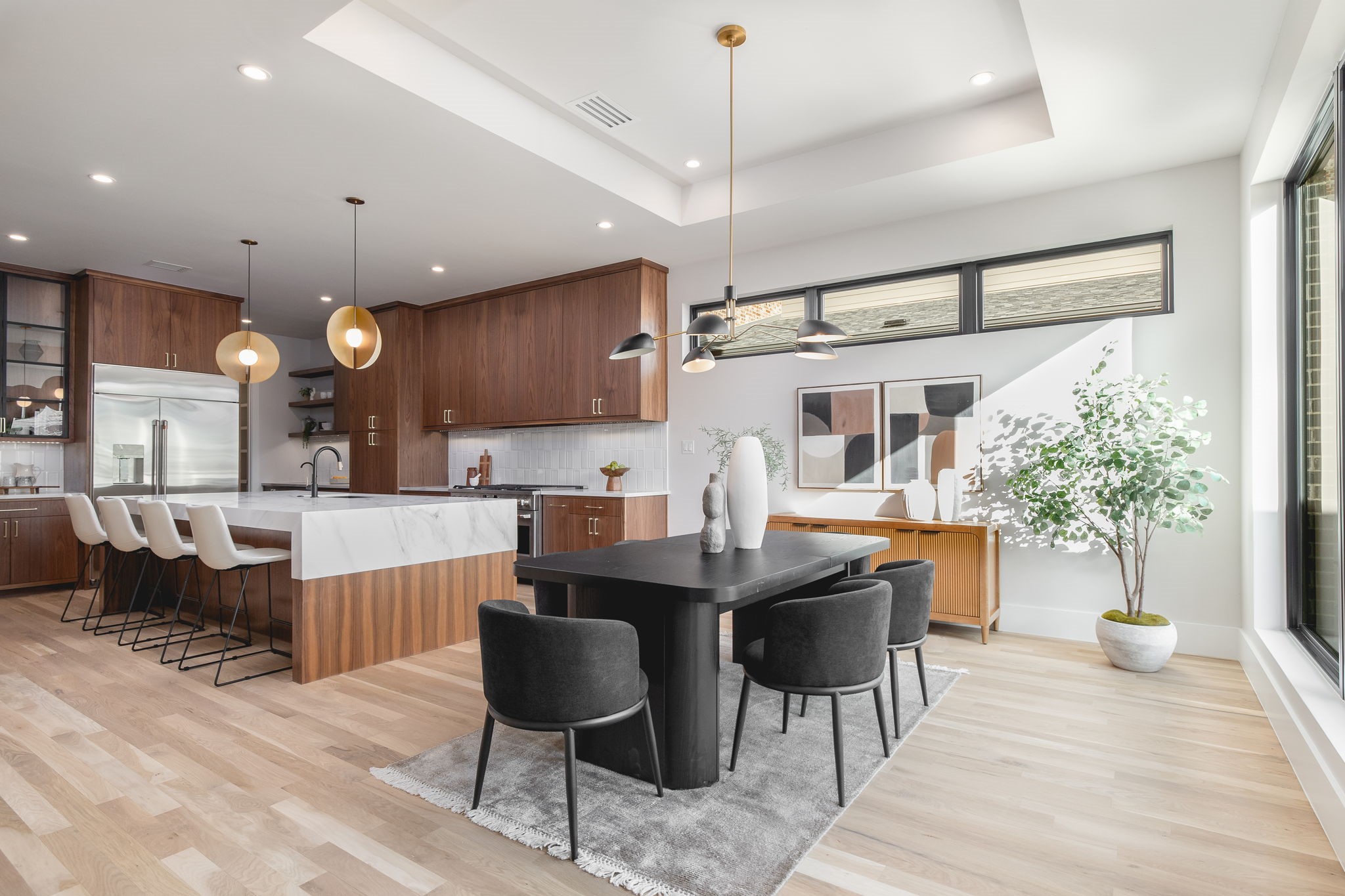 3950 Rochelle Drive