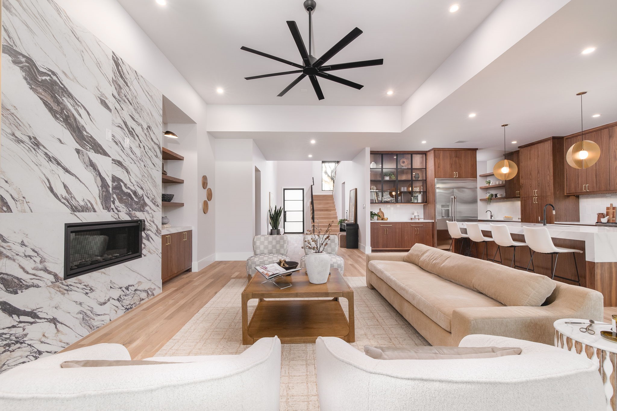 3950 Rochelle Drive