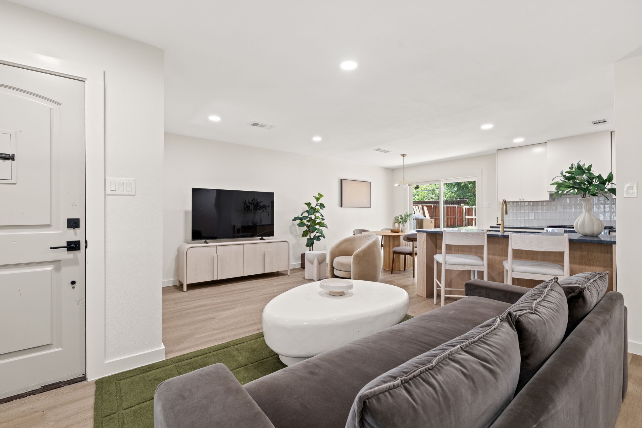 3161 Longmeade Drive