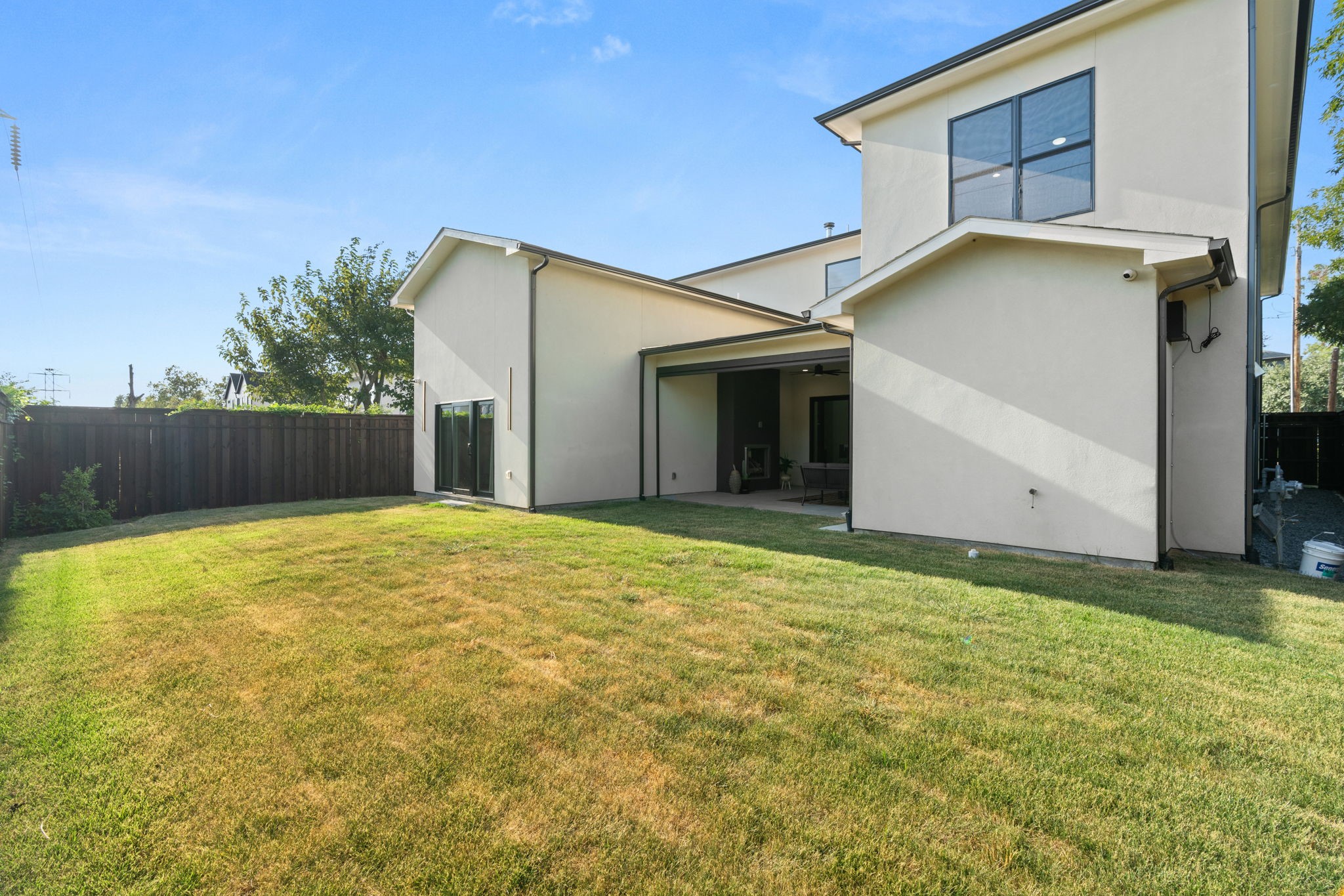 3884 Cortez Drive