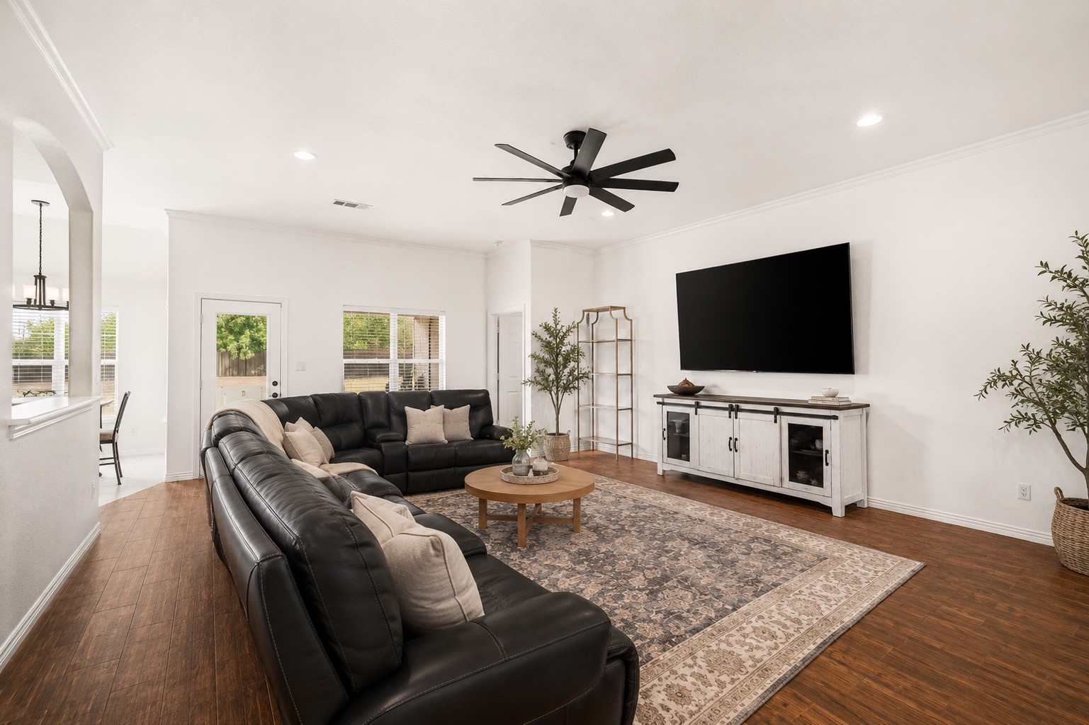 780 Countryside Drive