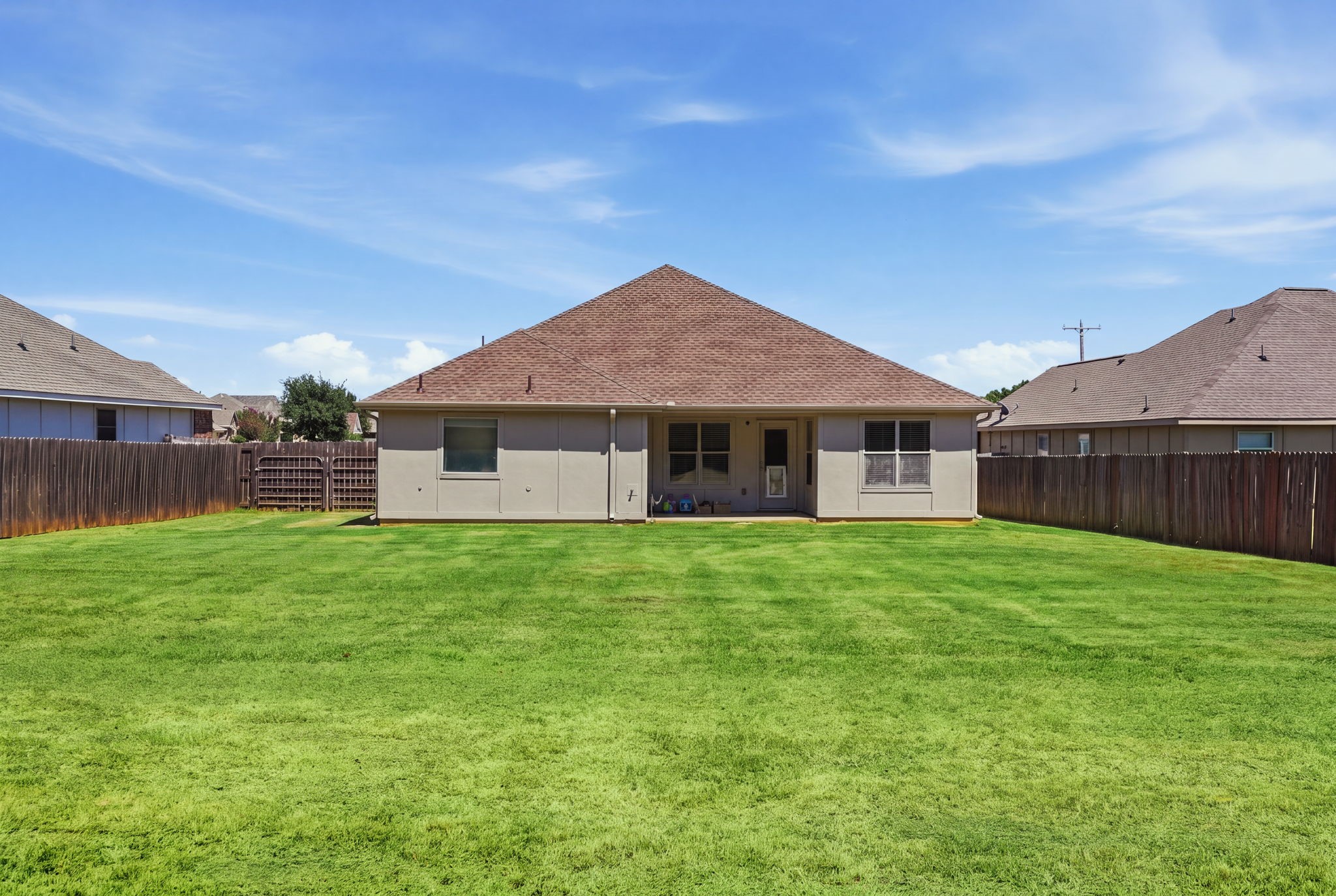 780 Countryside Drive