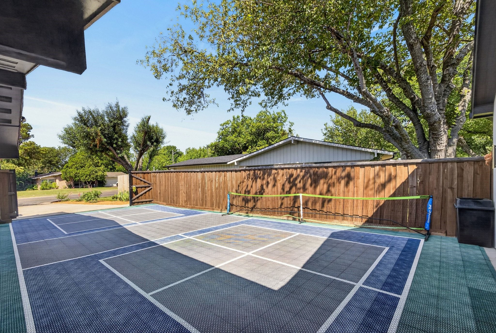 3193 Northaven Road