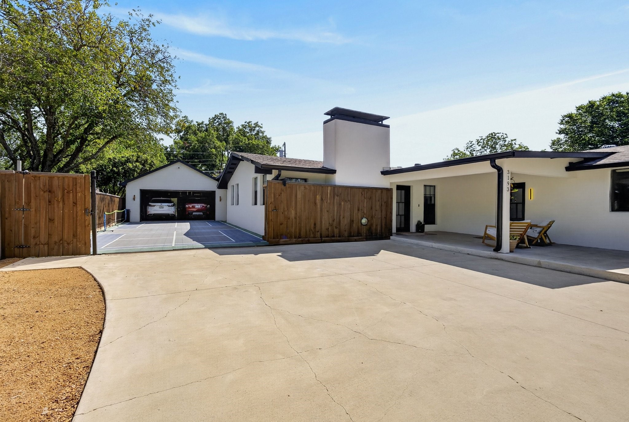 3193 Northaven Road