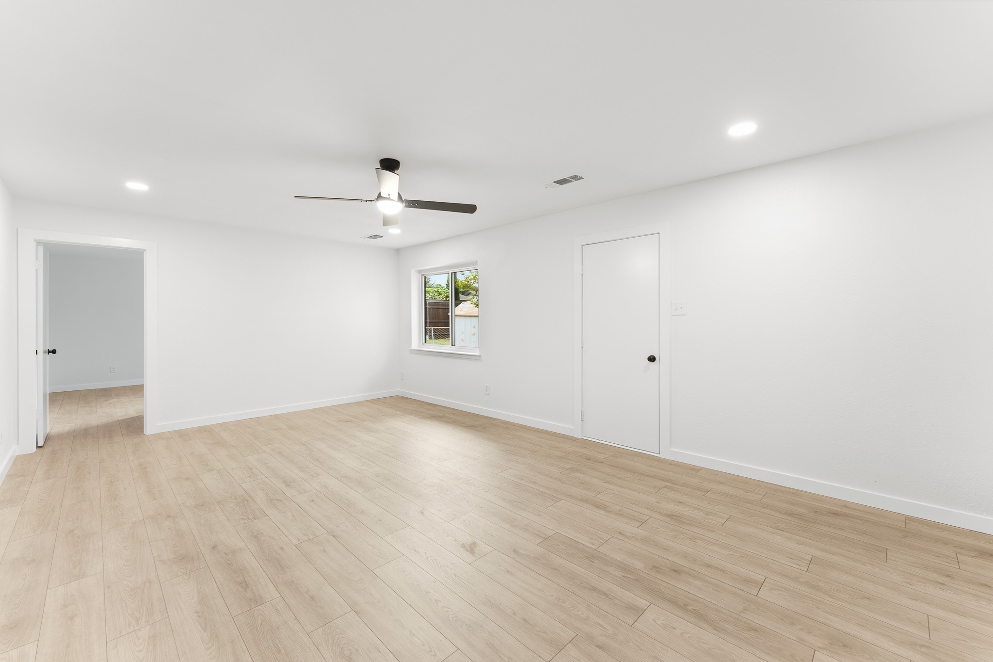 1326 Kingston Drive