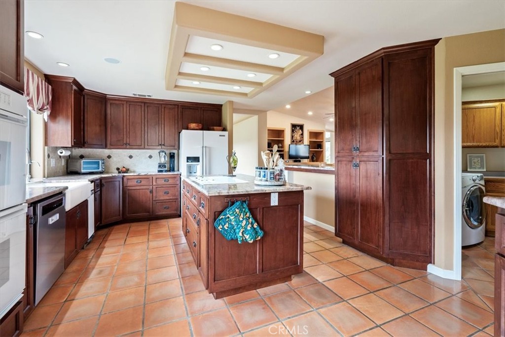 2955 San Fernando Road