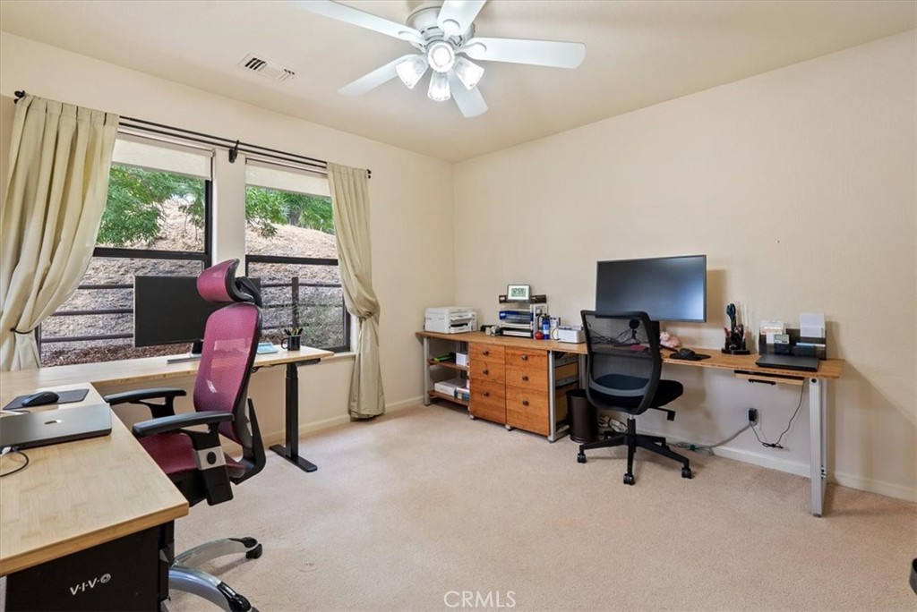 2955 San Fernando Road