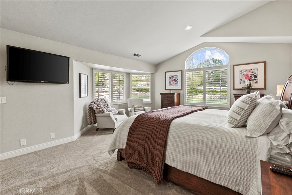 1609 Tanager Court