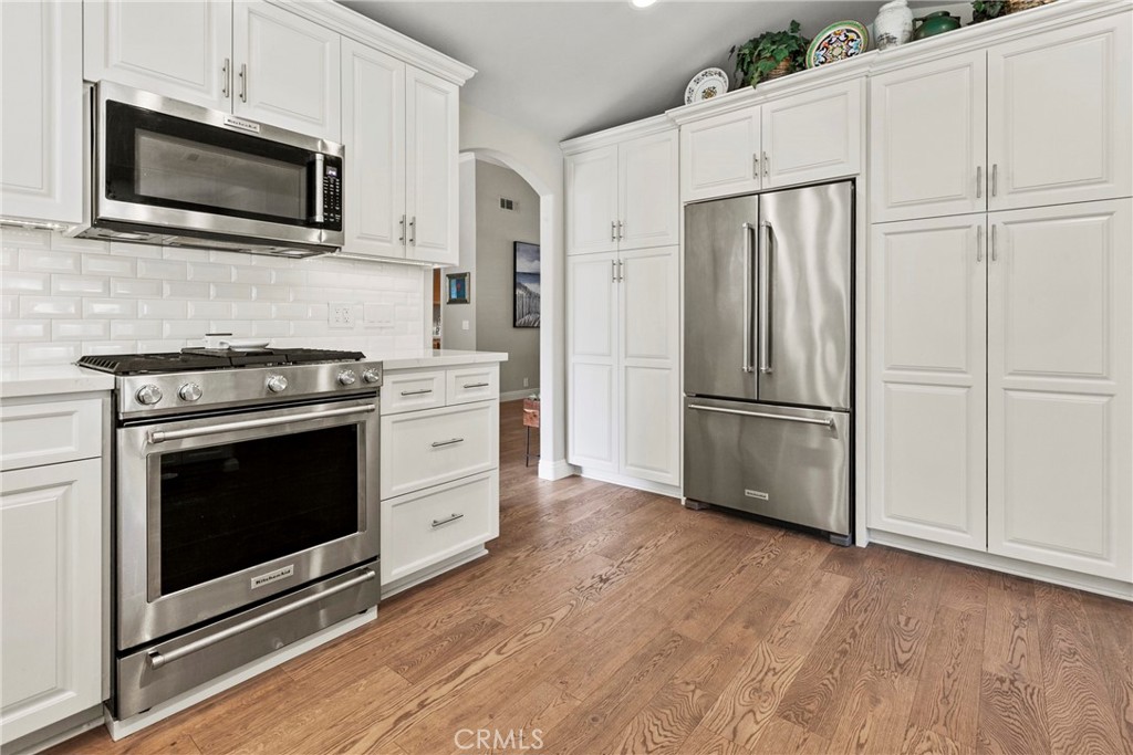 1609 Tanager Court
