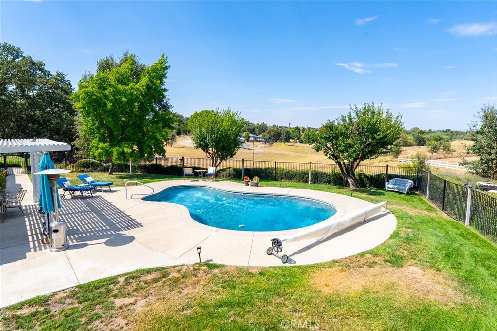 915 Santa Rita