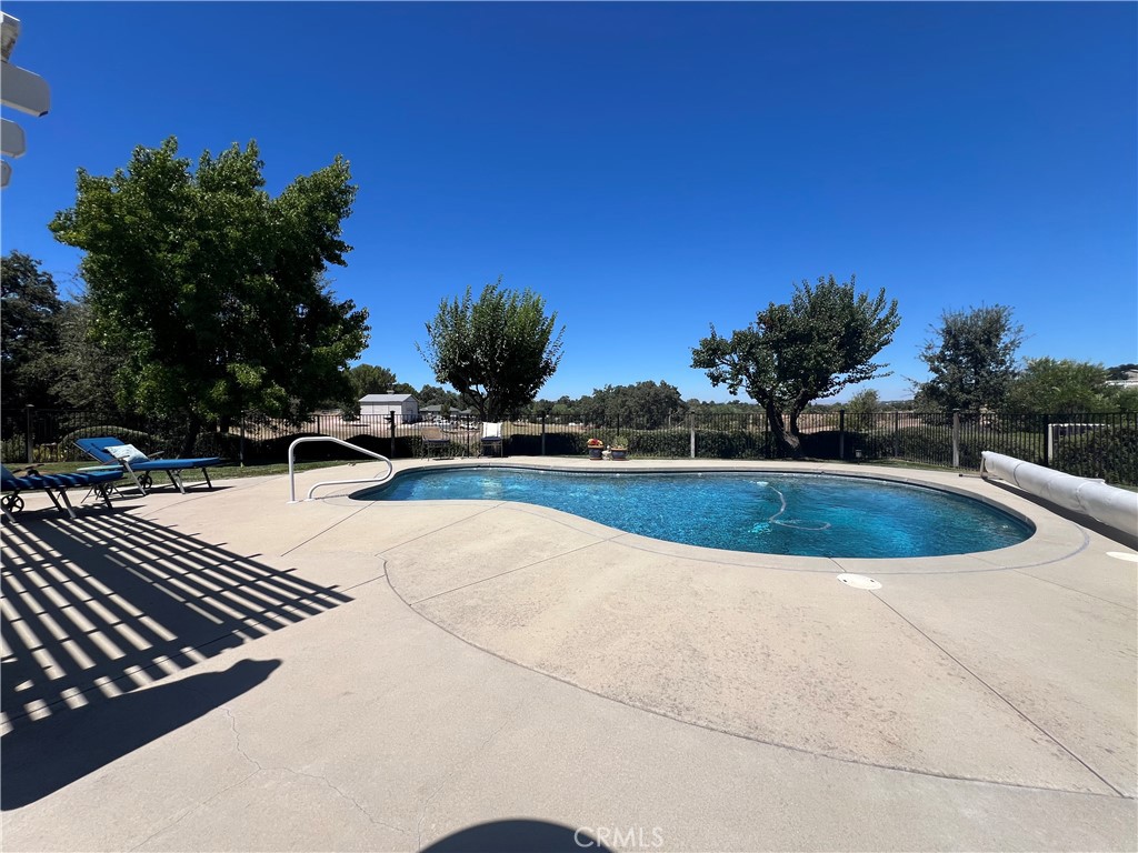 915 Santa Rita
