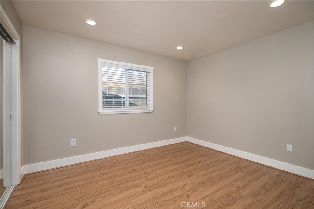 170 N 1st
