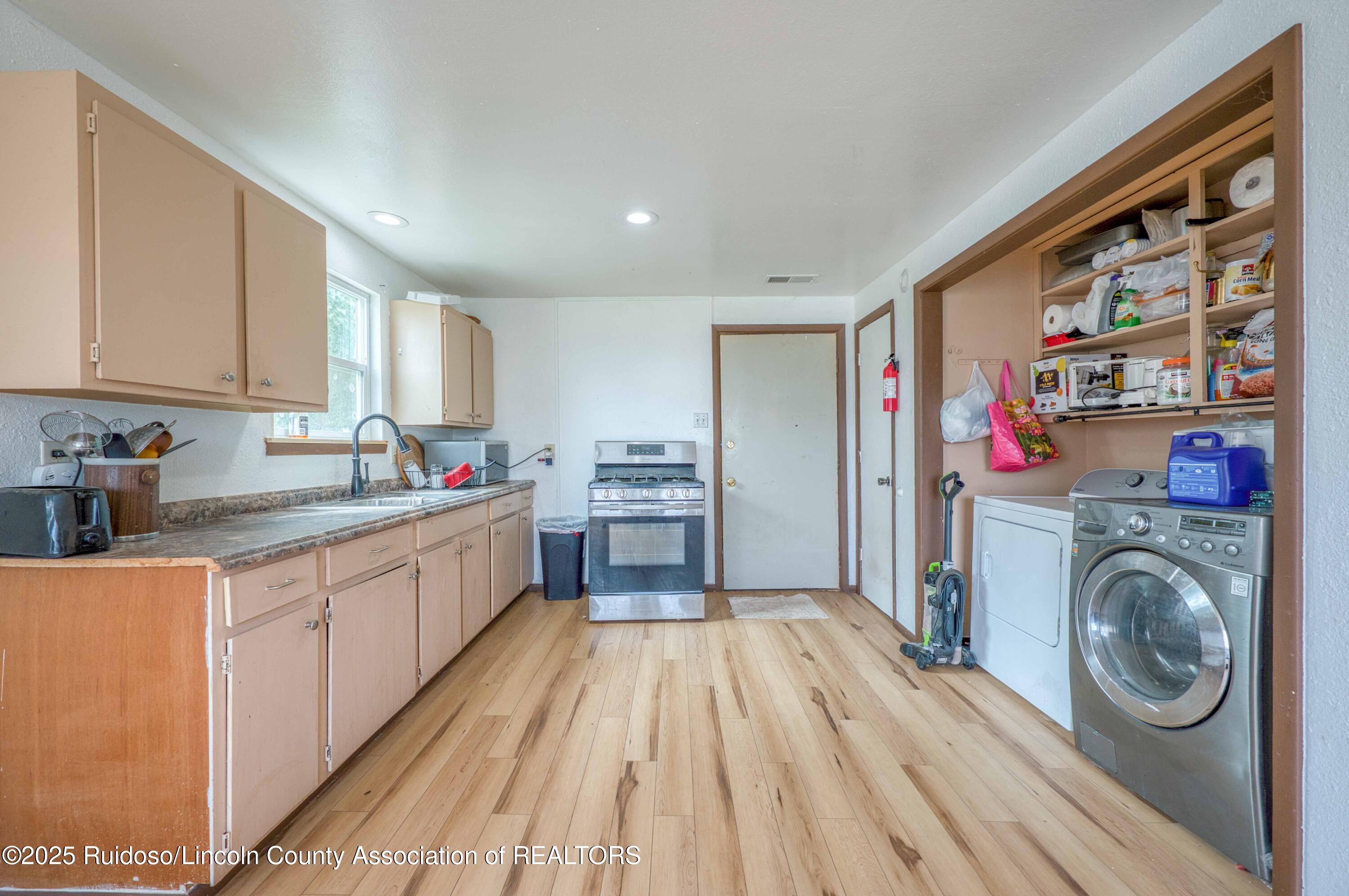 205 Harris Lane