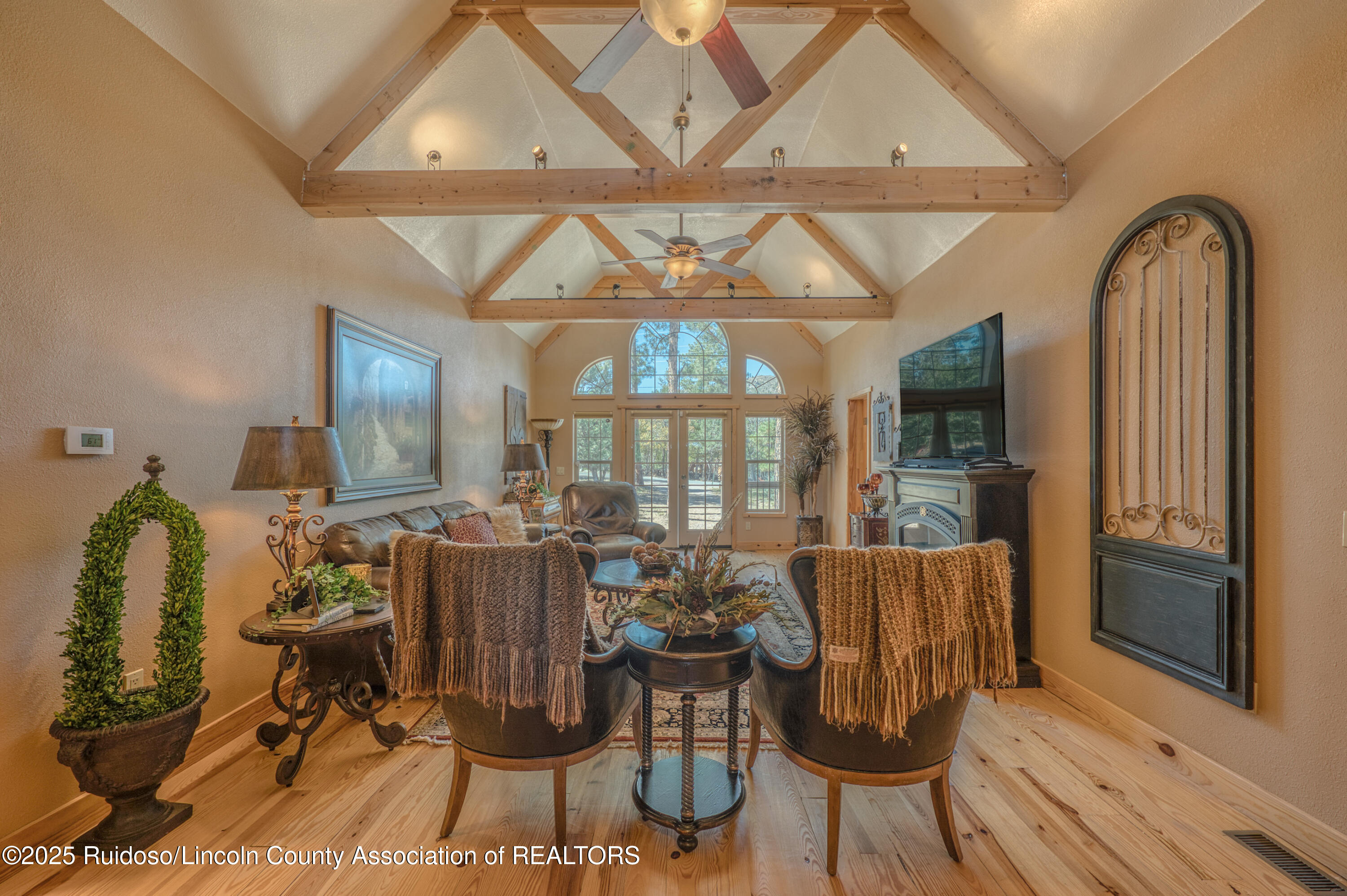 135 Sun Mountain Loop