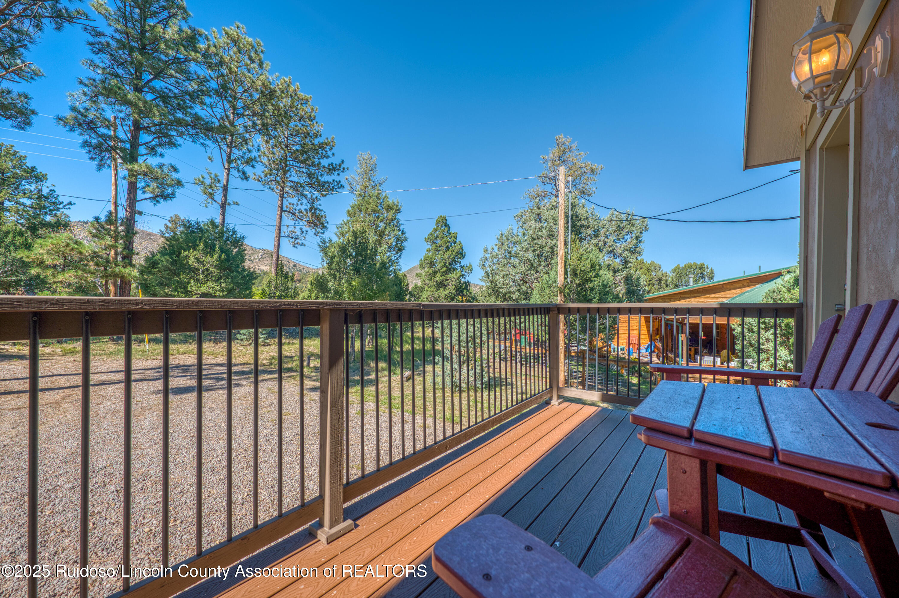 135 Sun Mountain Loop